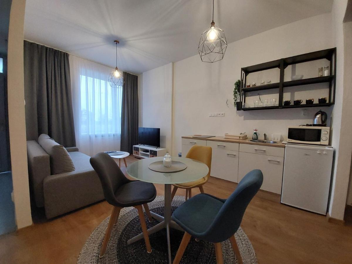 Naty II Apartment Haniska Exterior photo